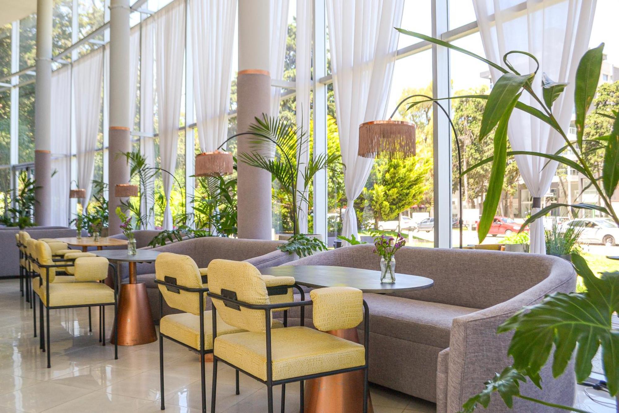 Hotel Zentiva Пинамар Екстериор снимка