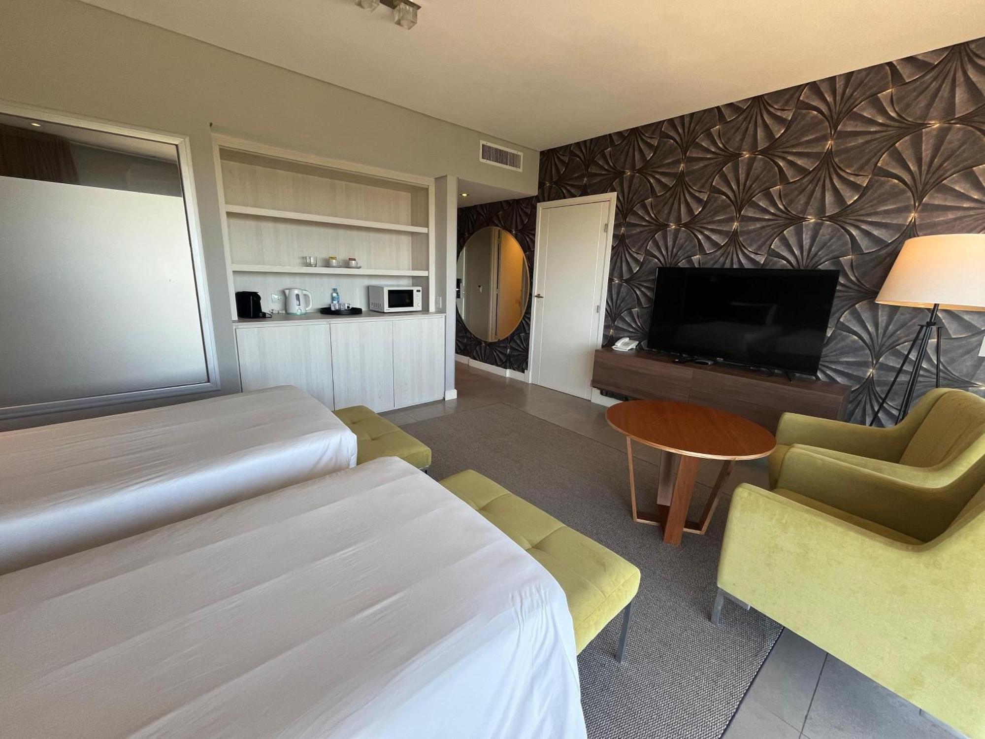 Hotel Zentiva Пинамар Екстериор снимка