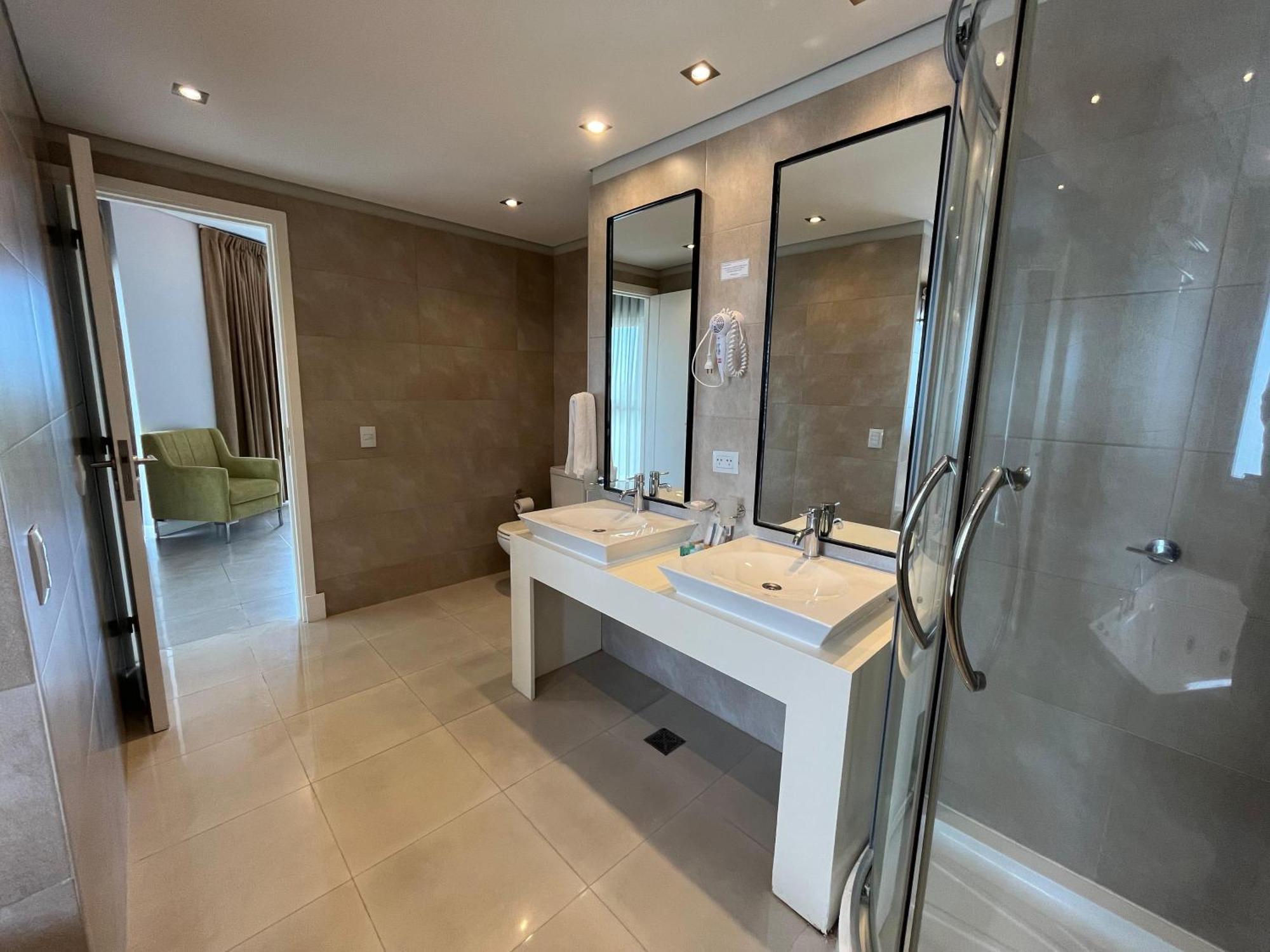 Hotel Zentiva Пинамар Екстериор снимка