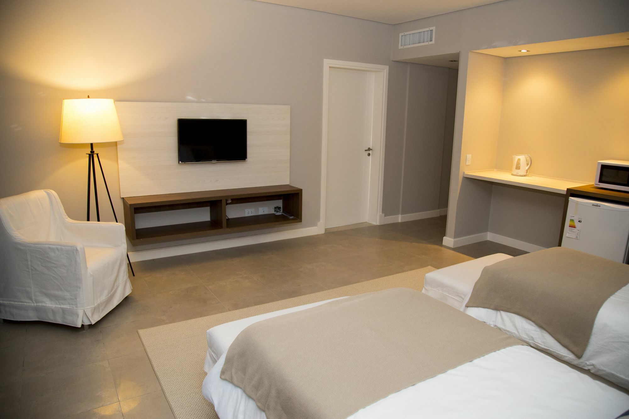 Hotel Zentiva Пинамар Екстериор снимка